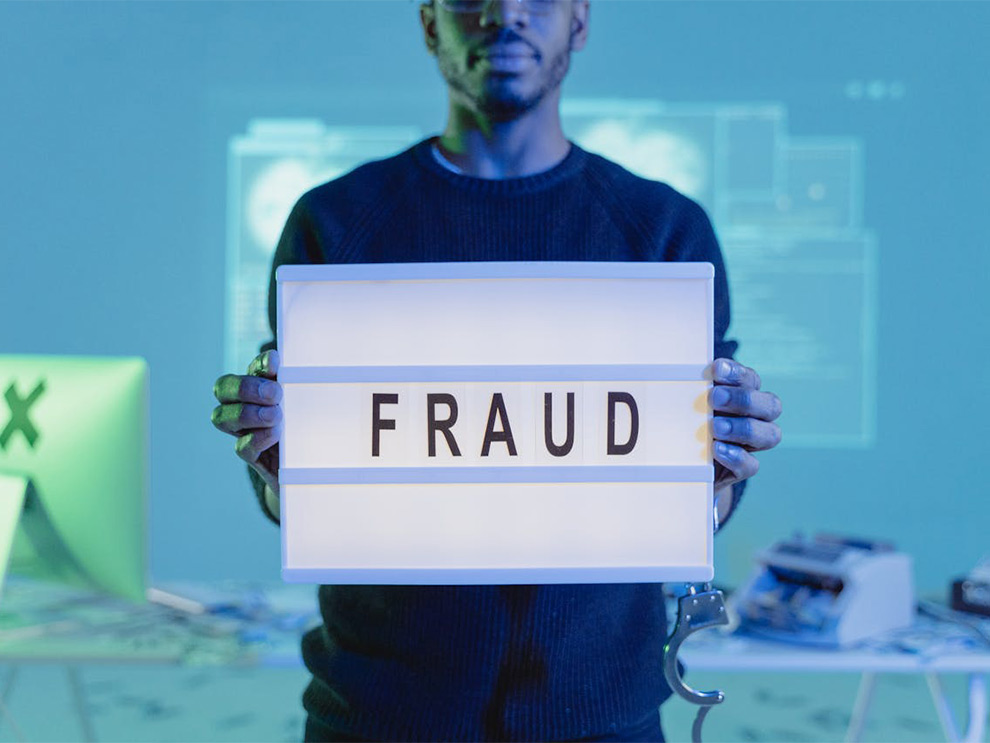 Identity Verification in Combating Fraud